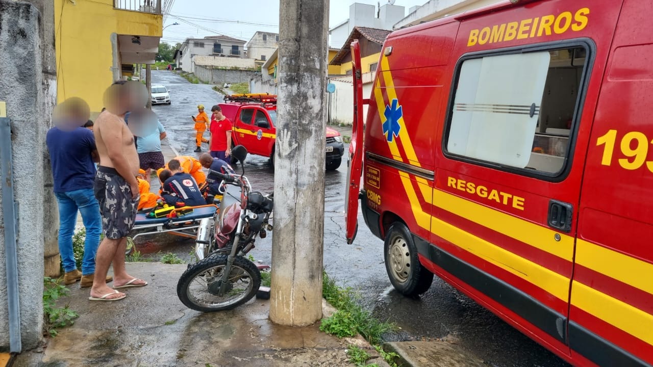 Capacete Sai E Motociclista Fica Ferido Em Acidente Na Cidade De